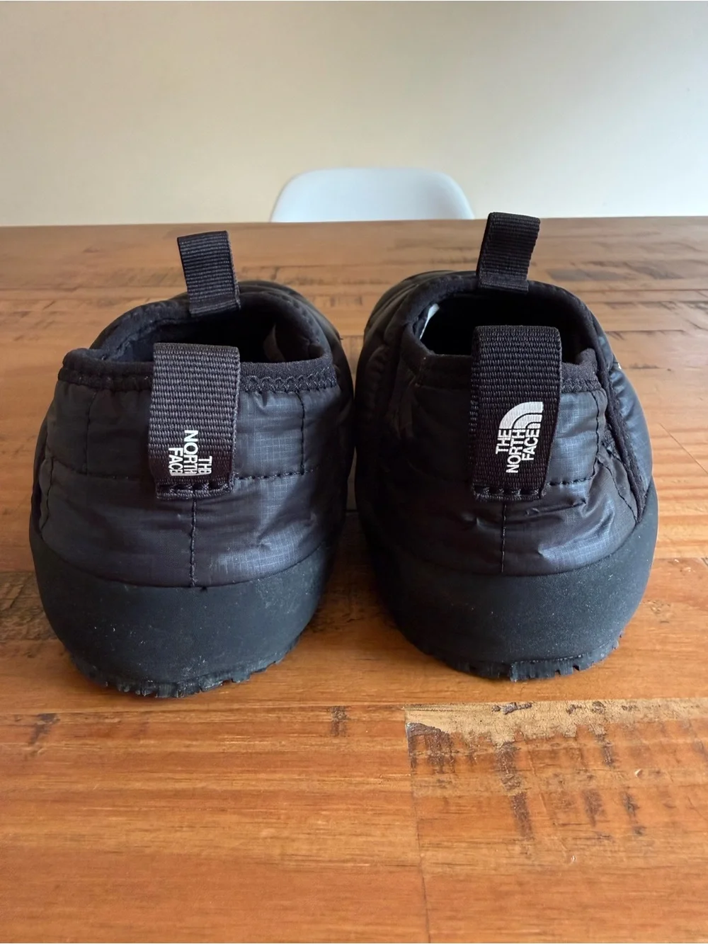 The North Face Black Youth THERMOBALL™ Traction Mules II - size 1